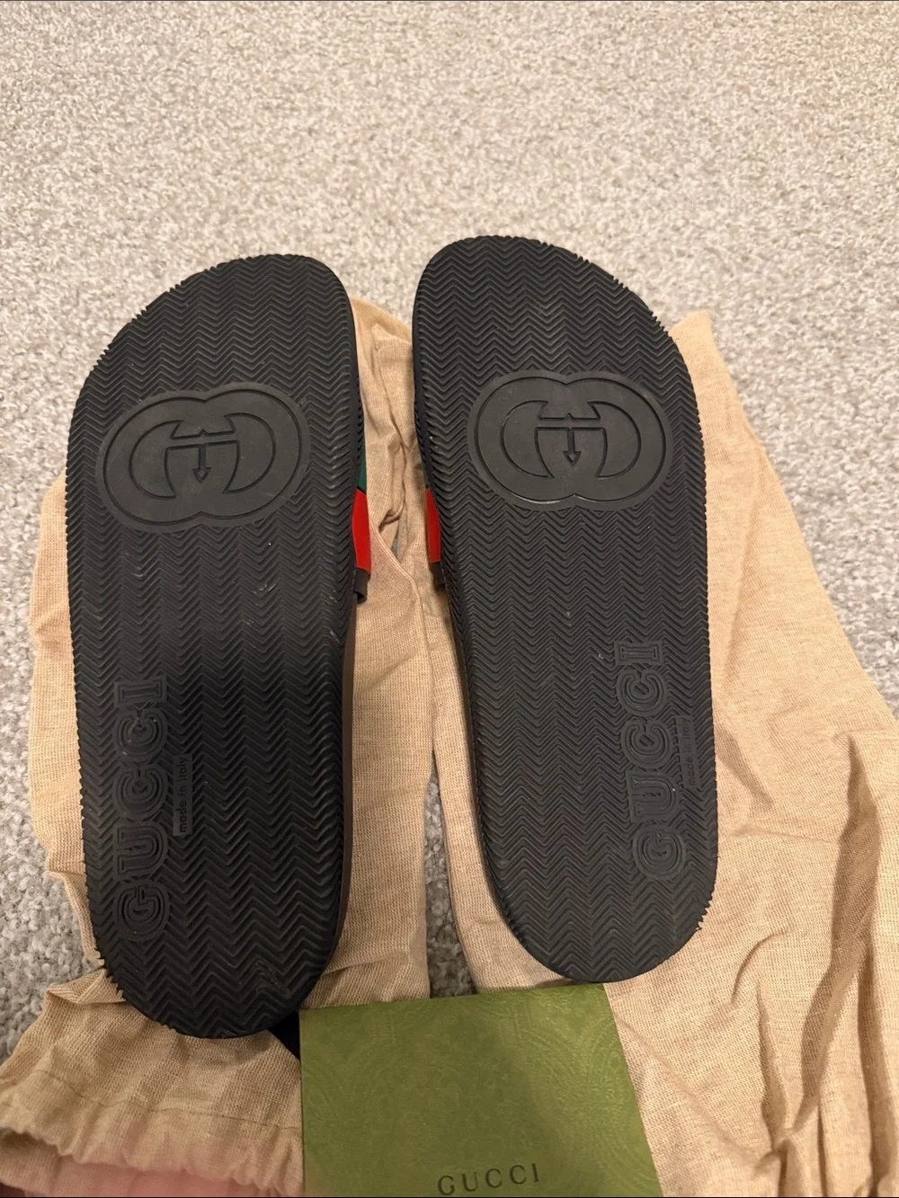 Gucci slide sandals